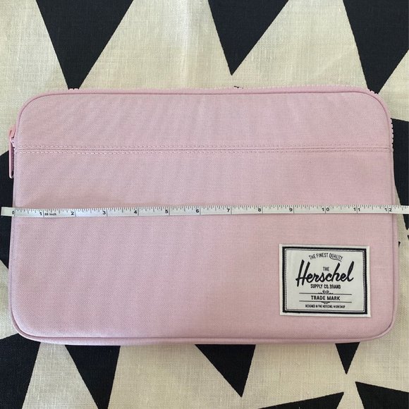 Herschel 12 inch Anchor Pink Sleeve - Picture 3 of 4